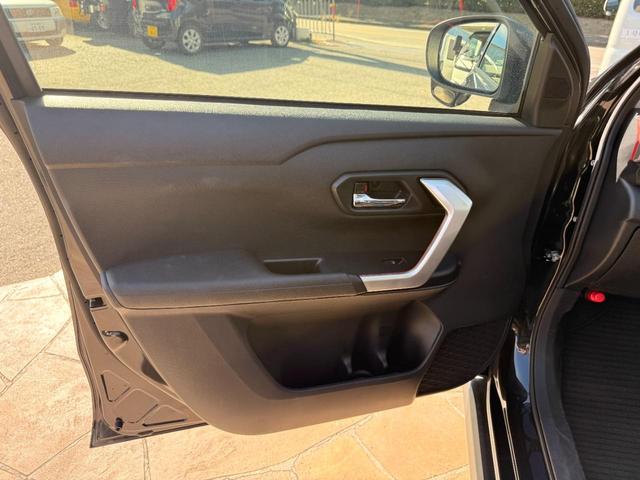 ライズ Ｚ　１．２Ｚ　９インチディスプレイ　バックモニター　バックモニター　スマートアシスト　シートヒーター　ＬＥＤヘッドライト　純正１７インチアルミ　ドアレコ　ＥＴＣ　　Ｂｌｕｅｔｏｏｔｈ　ワンオーナー（47枚目）