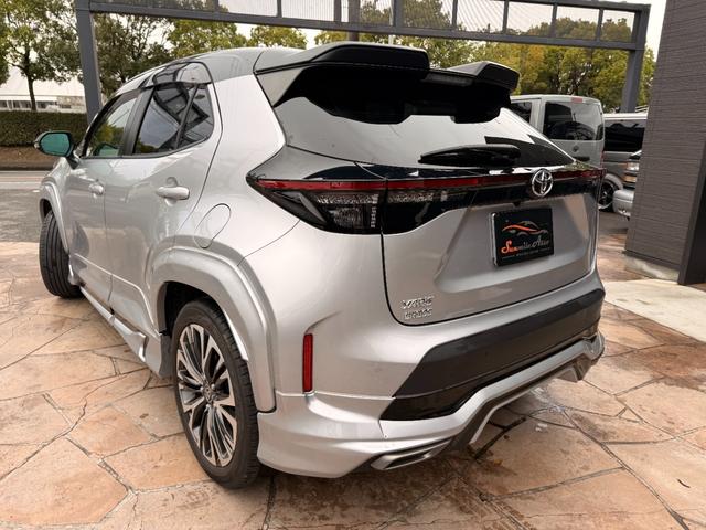 �I�[�o�[�t�F���_�[�B