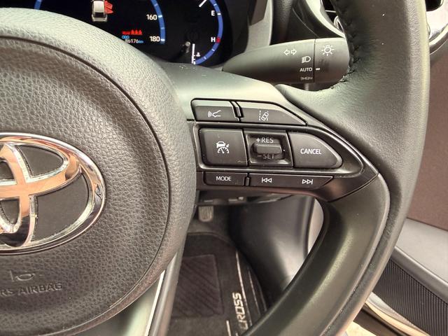 �Ǐ]���N���[�Y�R���g���[���B