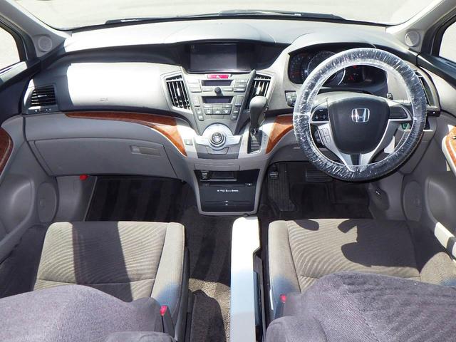Mファインスピリット 1年保証付 全周囲カメラ HDDナビ 車高調 社外19インチアルミホイール HIDヘッドライト オートライト バックカメラ CD・DVD再生 地デジTV ETC 7人乗 走行71千km 3列シート(4枚目)