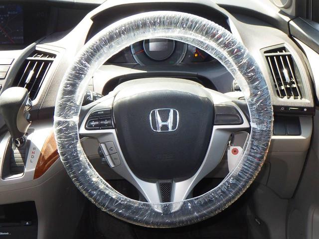 Mファインスピリット 1年保証付 全周囲カメラ HDDナビ 車高調 社外19インチアルミホイール HIDヘッドライト オートライト バックカメラ CD・DVD再生 地デジTV ETC 7人乗 走行71千km 3列シート(6枚目)