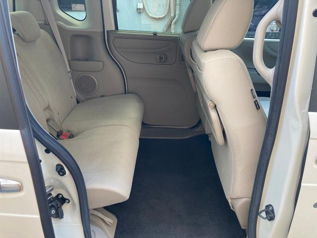 【車で来店】　兵庫県尼崎市長洲東通１−３−１７　　名神　尼崎インターを降りて約１５分！　長洲線沿いにございます！　尼崎工業高校　正門　真向い！。無料電話　００７８ー６０４９ー２３３１