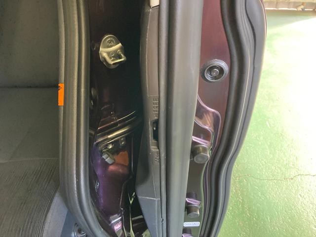 ���i�͖ڂɂ��Ȃ��h�A�̓����ȂǍו��ɂ܂ł�������ăN���[�j���O���Ă���܂��B�i�O�|�O�j���@�B�@�@������Ƃ���͂������A���i�����Ȃ��Ƃ���܂ŃL���C�Ƀs�J�s�J�I�I�B�@�@�ꌩ�̉��l����܂��I�I