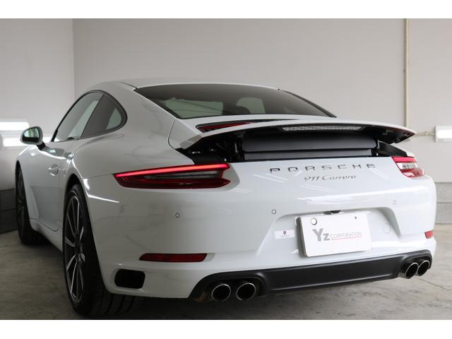 ９１１ ９１１カレラ　スポーツクロノＰＫＧ　ＰＡＳＭ　ＰＤＬＳ　ライトデザインＰＫＧ　カレラクラシック２０インチアルミ　ＰＳプラス　リアティンデット　ＦＲ．ＰＤＣ　ナビ　Ｂカメラ　ブラックレザーシート　ヒーター　１オーナー（12枚目）