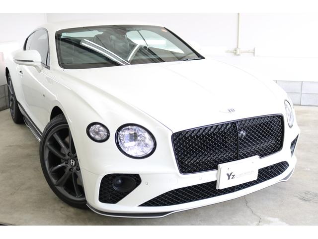 コンチネンタル ＧＴ　Ｖ８エクイノックス・エディション　マリナー　カーボンエクステリアア　　ブラックライン　ドライビング　ティ　ツーリングスペック　フロントシートコンフォートスペック　ディープパイルマット　ＨＵＤ　２２インチＡＷ　ムードライティング　ＨＵＤ（2枚目）