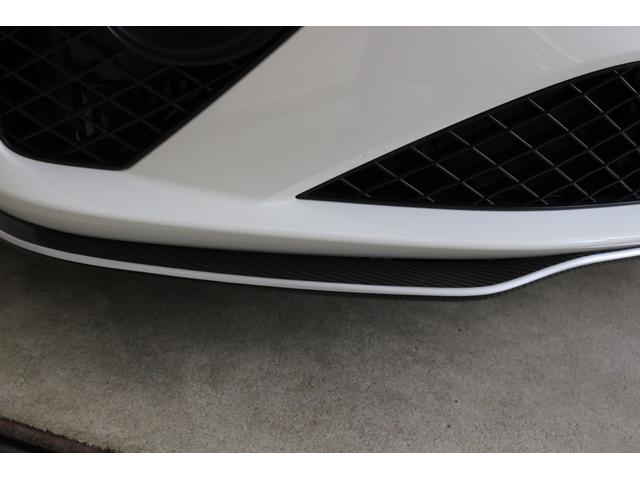 コンチネンタル ＧＴ　Ｖ８エクイノックス・エディション　マリナー　カーボンエクステリアア　　ブラックライン　ドライビング　ティ　ツーリングスペック　フロントシートコンフォートスペック　ディープパイルマット　ＨＵＤ　２２インチＡＷ　ムードライティング　ＨＵＤ（26枚目）