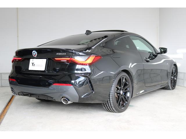 4シリーズ 420iクーペ Mスポーツ ブラックサファイアメタリック 19 OPAW サンフール ファストトラックパッケージ サウンドパッケージ コンフォートパッケージ パーキングアシストプラス プライバシーガラス赤本革シート ワンオーナー(15枚目)