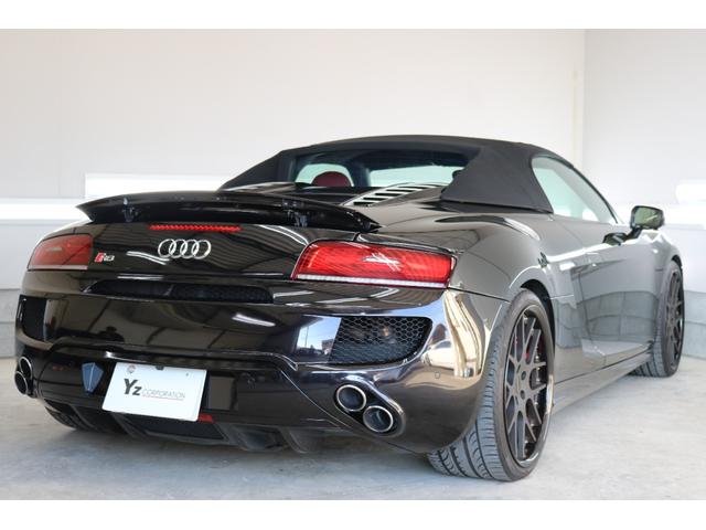 AUDI R8 SPYDER BASEGRADE