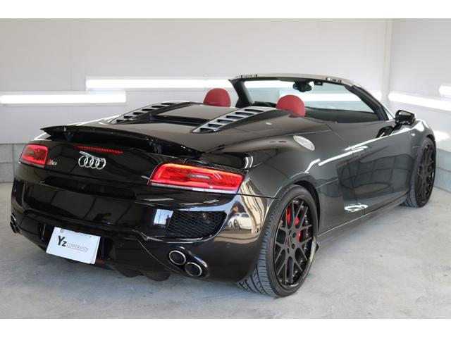 AUDI R8 SPYDER BASEGRADE