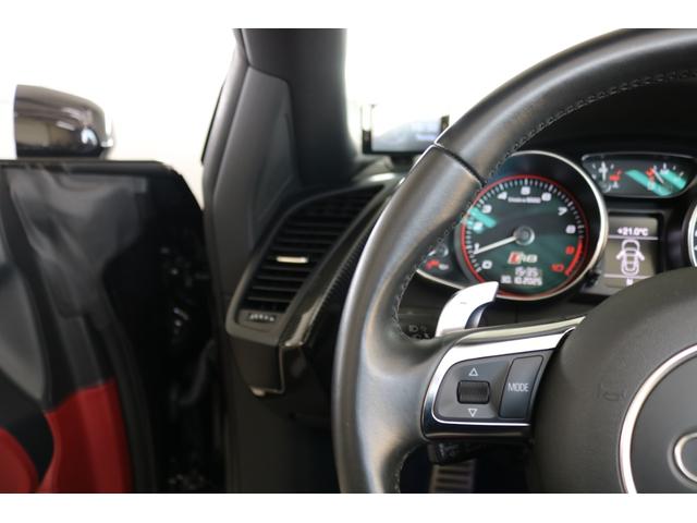 AUDI R8 SPYDER BASEGRADE