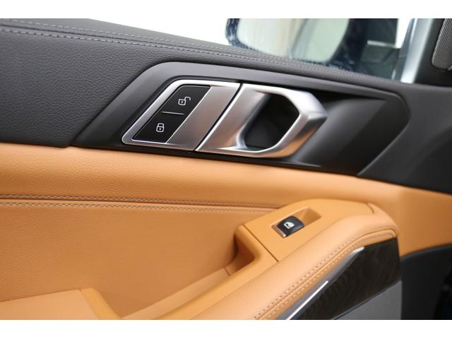 X5 xDrive 40d Mスポーツハイラインパッケージ 7人乗 ブラックサファイア コニャックレザー ベンチレーション ヒーター パノラマSR ヒートコンフォートP イージークロージャー OP21インチAW 前後ドラレコ レーダー探知機 1オーナー 禁煙車(31枚目)