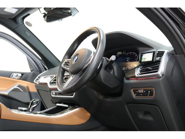 X5 xDrive 40d Mスポーツハイラインパッケージ 7人乗 ブラックサファイア コニャックレザー ベンチレーション ヒーター パノラマSR ヒートコンフォートP イージークロージャー OP21インチAW 前後ドラレコ レーダー探知機 1オーナー 禁煙車(50枚目)
