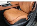 助手席シートです!運転席と同じく使用感なく綺麗です!禁煙車です!レザーエクスクルーシブPKG装着です!