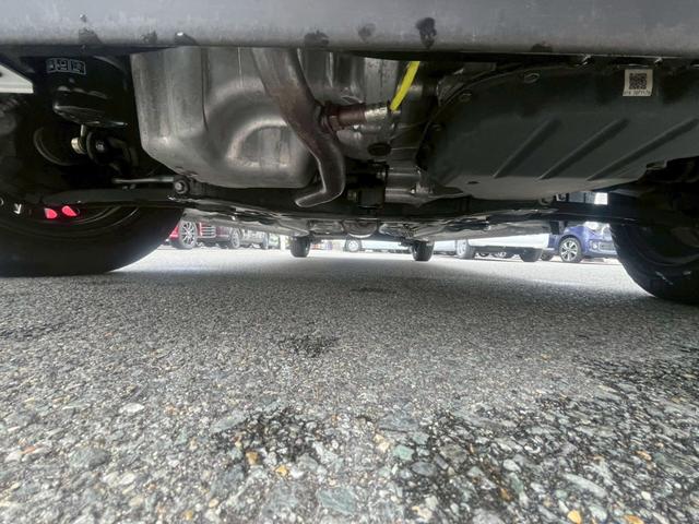 タント Ｌ　下取直売・ワンオーナー・禁煙車・カーナビ・Ｂｌｕｅｔｏｏｔｈ・ワンセグＴＶ・ＣＤ再生・両側スライドドア・キーレスキー・アイドリングストップ・ベンチシート・ルームクリーニング（24枚目）