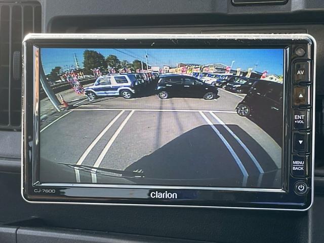 ハイゼットカーゴ ＤＸ　ＳＡＩＩＩ　禁煙車・衝突被害軽減ブレーキ・キーレスキー・アイドリングストップ・バックカメラ・ルームクリーニン（6枚目）