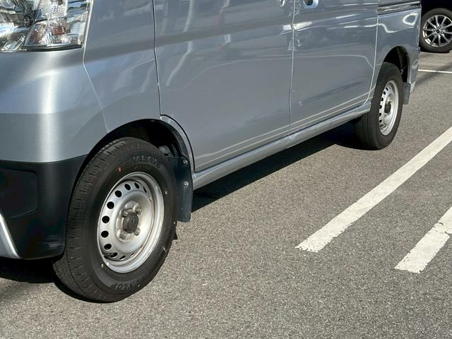 ハイゼットカーゴ ＤＸ　ＳＡＩＩＩ　禁煙車・衝突被害軽減ブレーキ・キーレスキー・アイドリングストップ・バックカメラ・ルームクリーニン（72枚目）