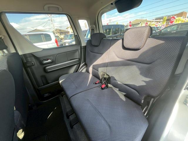 ワゴンＲ ハイブリッドＦＺ　禁煙車・ＥＴＣ・カーナビ・Ｂｌｕｅｔｏｏｔｈ・フルセグＴＶ・ＣＤ／ＤＶＤ再生・衝突被害軽減ブレーキ・シートヒーター・スマートキー＆プッシュスタート・ベンチシート・ルームクリーニング（17枚目）