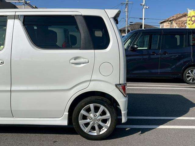 ワゴンＲ ハイブリッドＦＺ　禁煙車・ＥＴＣ・カーナビ・Ｂｌｕｅｔｏｏｔｈ・フルセグＴＶ・ＣＤ／ＤＶＤ再生・衝突被害軽減ブレーキ・シートヒーター・スマートキー＆プッシュスタート・ベンチシート・ルームクリーニング（51枚目）