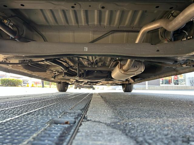 N-BOX Gホンダセンシング 雹害車・下取直売・ETC・バックカメラ・スライドドア・カーナビ・Bluetooth・ワンセグTV・CD再生・衝突被害軽減ブレーキ・スマートキー&プッシュスタート・ベンチシート・ルームクリーニング!(27枚目)