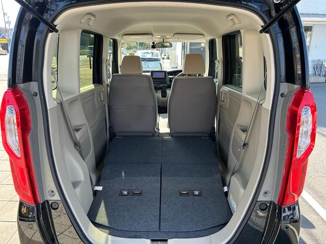 N-BOX Gホンダセンシング 雹害車・下取直売・ETC・バックカメラ・スライドドア・カーナビ・Bluetooth・ワンセグTV・CD再生・衝突被害軽減ブレーキ・スマートキー&プッシュスタート・ベンチシート・ルームクリーニング!(58枚目)
