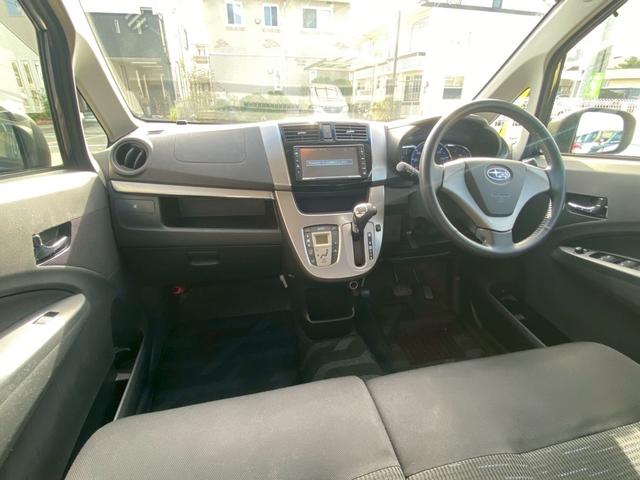 ステラ カスタムR 雹害車・禁煙車・ETC・アイドリングストップ・カーナビ・Bluetooth・フルセグTV・CD/DVD再生・スマートキー&プッシュスタート・ベンチシート・ルームクリーニング!(14枚目)