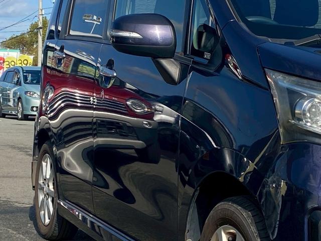 ステラ カスタムR 雹害車・禁煙車・ETC・アイドリングストップ・カーナビ・Bluetooth・フルセグTV・CD/DVD再生・スマートキー&プッシュスタート・ベンチシート・ルームクリーニング!(32枚目)