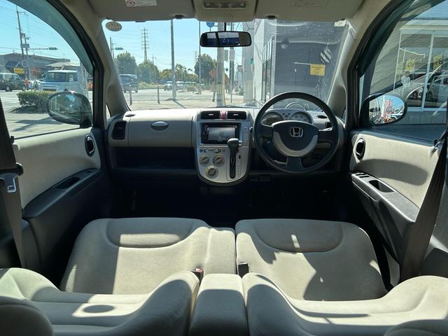 ライフ Ｆ　下取直売・カーナビ・ワンセグＴＶ・ＣＤ／ＤＶＤ再生・ベンチシート・ルームクリーニング（8枚目）