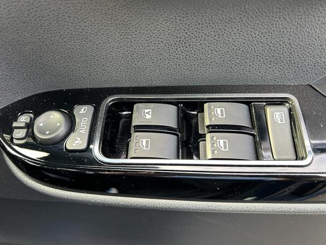 タント カスタムＸスタイルセレクション　下取直売・両側電動スライドドア・バックカメラ・ＥＴＣ・カーナビ・Ｂｌｕｅｔｏｏｔｈ・ワンセグＴＶ・ＣＤ再生・スマートキー＆プッシュスタート・衝突被害軽減ブレーキ・ベンチシート・ルームクリーニング（22枚目）