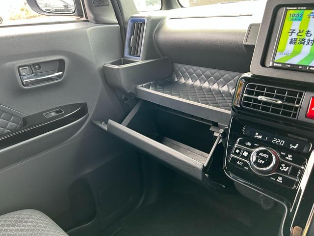 タント カスタムＸスタイルセレクション　下取直売・両側電動スライドドア・バックカメラ・ＥＴＣ・カーナビ・Ｂｌｕｅｔｏｏｔｈ・ワンセグＴＶ・ＣＤ再生・スマートキー＆プッシュスタート・衝突被害軽減ブレーキ・ベンチシート・ルームクリーニング（24枚目）