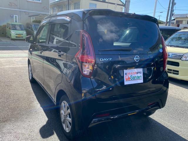 デイズ X カーナビ・ETC・Bluetooth・フルセグTV・CD再生・スマートキー&プッシュスタート・クリアランスソナー・アイドリングストップ・ベンチシート・ルームクリーニング!(53枚目)