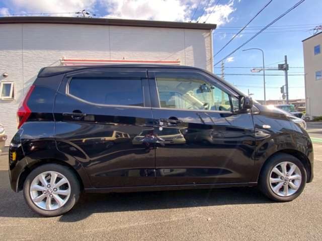 デイズ X カーナビ・ETC・Bluetooth・フルセグTV・CD再生・スマートキー&プッシュスタート・クリアランスソナー・アイドリングストップ・ベンチシート・ルームクリーニング!(79枚目)