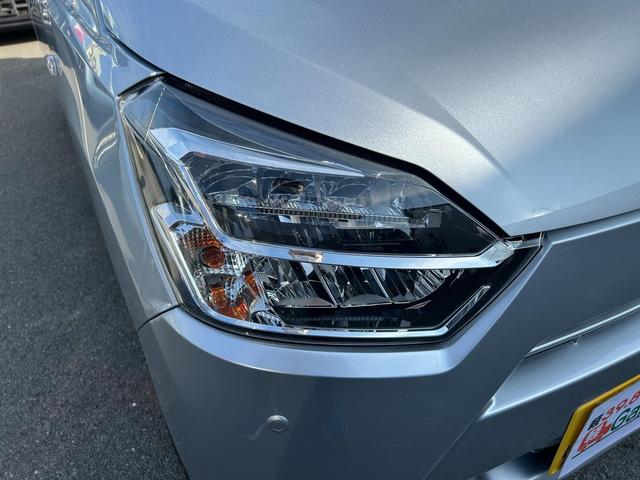 ミライース X リミテッドSAIII 禁煙車・カーナビ・バックカメラ・Bluetooth・ワンセグTV・CD再生・キーレスキー・アイドリングストップ・ベンチシート・ルームクリーニング(32枚目)