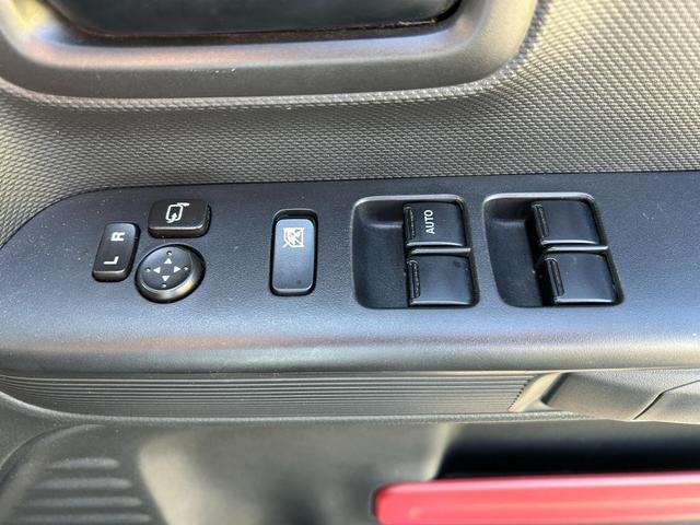 スペーシア ハイブリッドＧ　雹害車・ＥＴＣ・カーナビ・Ｂｌｕｅｔｏｏｔｈ・フルセグＴＶ・ＣＤ／ＤＶＤ再生・衝突被害軽減ブレーキ・車線逸脱防止システム・スマートキー＆プッシュスタート・ベンチシート・ルームクリーニング（68枚目）