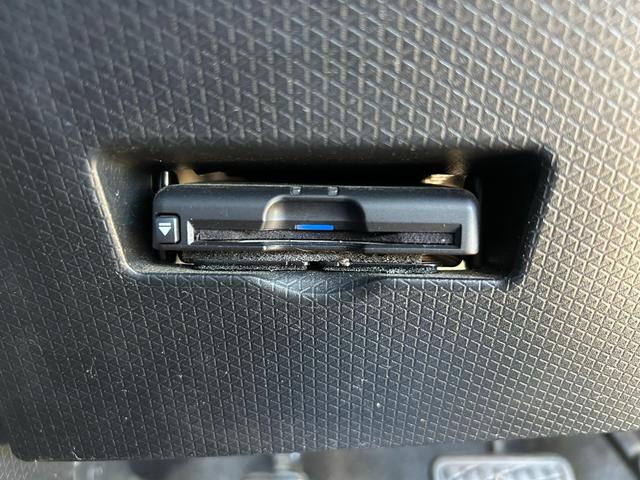 タント カスタムＲＳ　下取直売・全方位カメラ・ＥＴＣ・両側電動スライドドア・シートヒーター・カーナビ・Ｂｌｕｅｔｏｏｔｈ・フルセグＴＶ・ＣＤ／ＤＶＤ再生・スマートキー＆プッシュスタート・ベンチシート（7枚目）