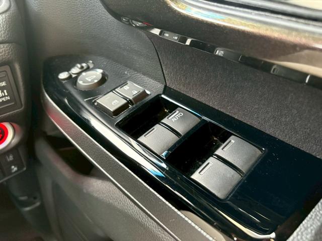 Ｎ－ＢＯＸカスタム Ｇ・Ｌターボホンダセンシング　雹害車・禁煙車・カーナビ・Ｂｌｕｅｔｏｏｔｈ・フルセグＴＶ・ＣＤ／ＤＶＤ再生・両側電動スライドドア・ＥＴＣ・バックカメラ・衝突被害軽減ブレーキ・スマートキー＆プッシュスタート・ルームクリーニング（72枚目）