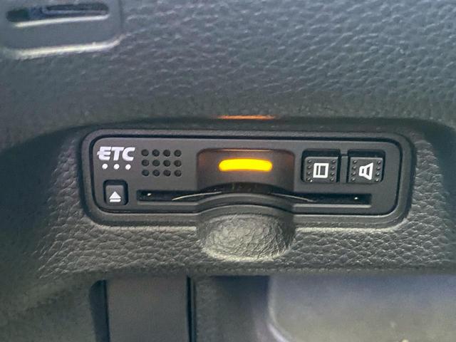 N-BOXカスタム G・Lターボホンダセンシング 雹害車・両側電動スライドドア・バックカメラ・禁煙車・ETC・衝突軽減ブレーキ・カーナビ・Bluetooth・フルセグTV・CD再生・スマートキー&プッシュスタート・ベンチシート・ルームクリーニング(8枚目)