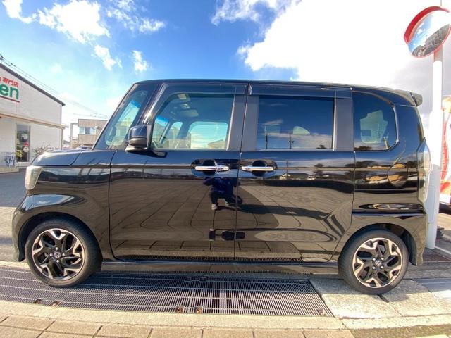 N-BOXカスタム G・Lターボホンダセンシング 雹害車・両側電動スライドドア・バックカメラ・禁煙車・ETC・衝突軽減ブレーキ・カーナビ・Bluetooth・フルセグTV・CD再生・スマートキー&プッシュスタート・ベンチシート・ルームクリーニング(50枚目)