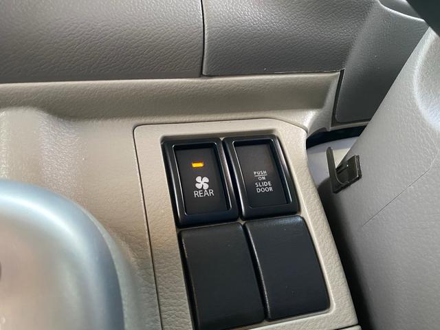 �y�p���[�X���C�h�h�A�z��ȍ����̃h�A�̓K�`�����ƈ����Ǝ����ŊJ���܂��I�^�]�Ȃɂ͓d���h�A�̃X�C�b�`������܂��I�^�]�Ȃ���A�X�C�b�`�����������Ńh�A�̊J���o���܂��I