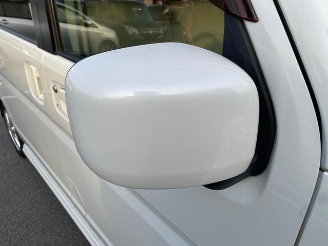 �y���q�i���z���K�̃I�[�N�V�������ō����]��������ꂽ�N���}�ł��I���ÎԂ̒��ł́A�Ƃ��Ă��L���C�ȂP��ł���������