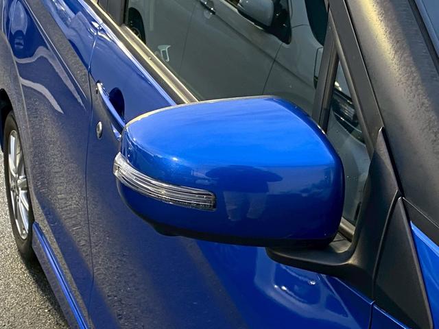 �y���q�i���z���K�̃I�[�N�V�������ō����]��������ꂽ�N���}�ł��I���ÎԂ̒��ł́A�L���C�ȂP��ł���������