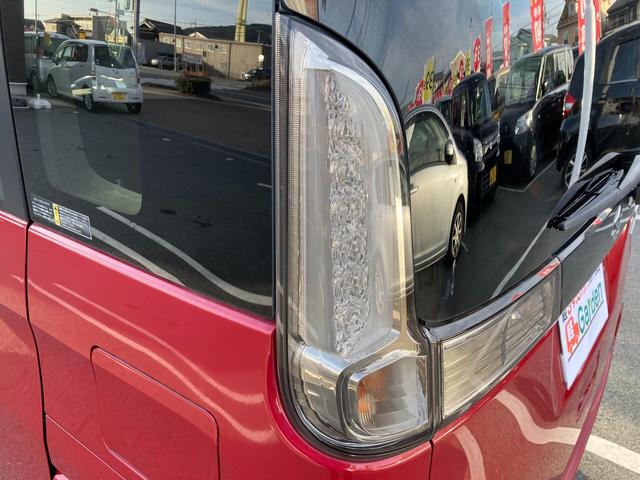 �y�w�b�h���C�g�z�w�b�h���C�g�̉��΂݂������Y��ȏ�Ԃł��I