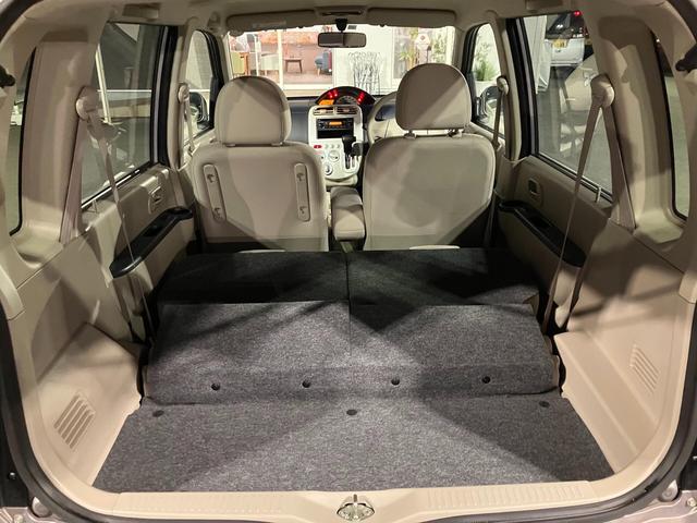 �y���Q�b�W�X�y�[�X�z���A�V�[�g��|���΂��������t���b�g�ɂȂ�̂ŁA��r�I�傫�Ȃ��ו����ς߂܂��I