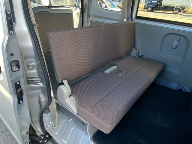 エブリイ ＰＣリミテッド　下取直売・禁煙車・ＣＤプレーヤー・キーレスキー・ベンチシート・ルームクリーニング（12枚目）