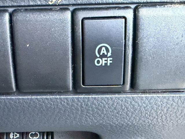 �y�A�C�h�����O�X�g�b�v�z��Ԏ��ɂ́A�G���W�����X�g�b�v���A�R����ߖ񂵂܂��I�X�C�b�`��ŃI�t�ɂ��鎖���\�ł��I�I�[�g�}�`�b�N�n�C�r�[���≡����h�~���u�ȂǁA���S�ŕ֗��ȑ�������������t���Ă��܂��I