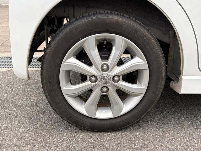 �y���q�i���z���K�̃I�[�N�V�������ō����]��������ꂽ�N���}�ł��I���ÎԂ̒��ł́A�L���C�ȂP��ł���������