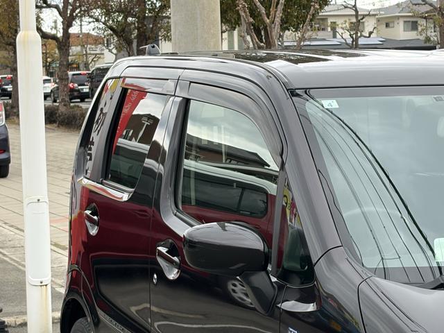 �y���q�i���z���K�̃I�[�N�V�������ō����]��������ꂽ�N���}�ł��I���ÎԂ̒��ł́A�L���C�ȂP��ł���������