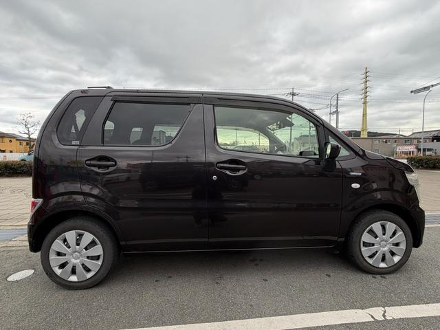 �y���q�i���z���K�̃I�[�N�V�������ō����]��������ꂽ�N���}�ł��I���ÎԂ̒��ł́A�L���C�ȂP��ł���������