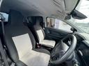 【室内】納車前にはルームクリーニングを行います!家族が使う車の様に、丁寧に清掃していきます!