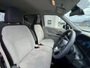 【室内】納車前にはルームクリーニングを行います!家族が使う車の様に、丁寧に清掃していきます!
