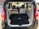 【ラゲッジスペース】リアシートを倒せばけっこうフラットになるので、比較的大きなお荷物も積めます！